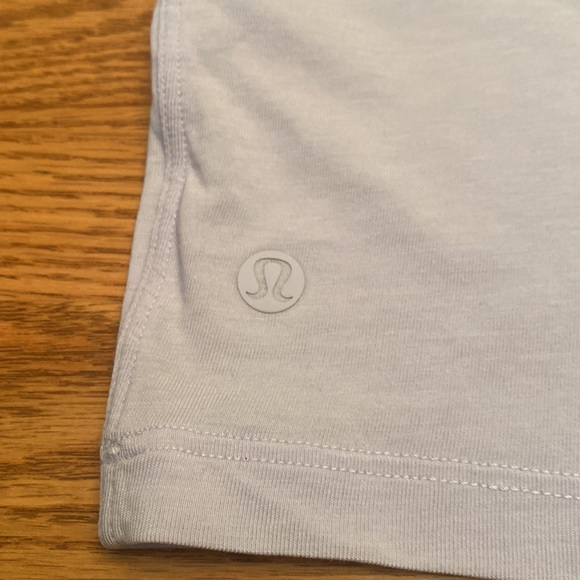 Lululemon All Yours Crop Tee - size 2 in pastel blue - Picture 4 of 5